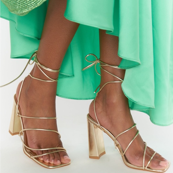 NWT Billini x Show Me Your Mumu Mahari Metallic Gold Wrap Strappy Heel Sandals 9 - Picture 1 of 16